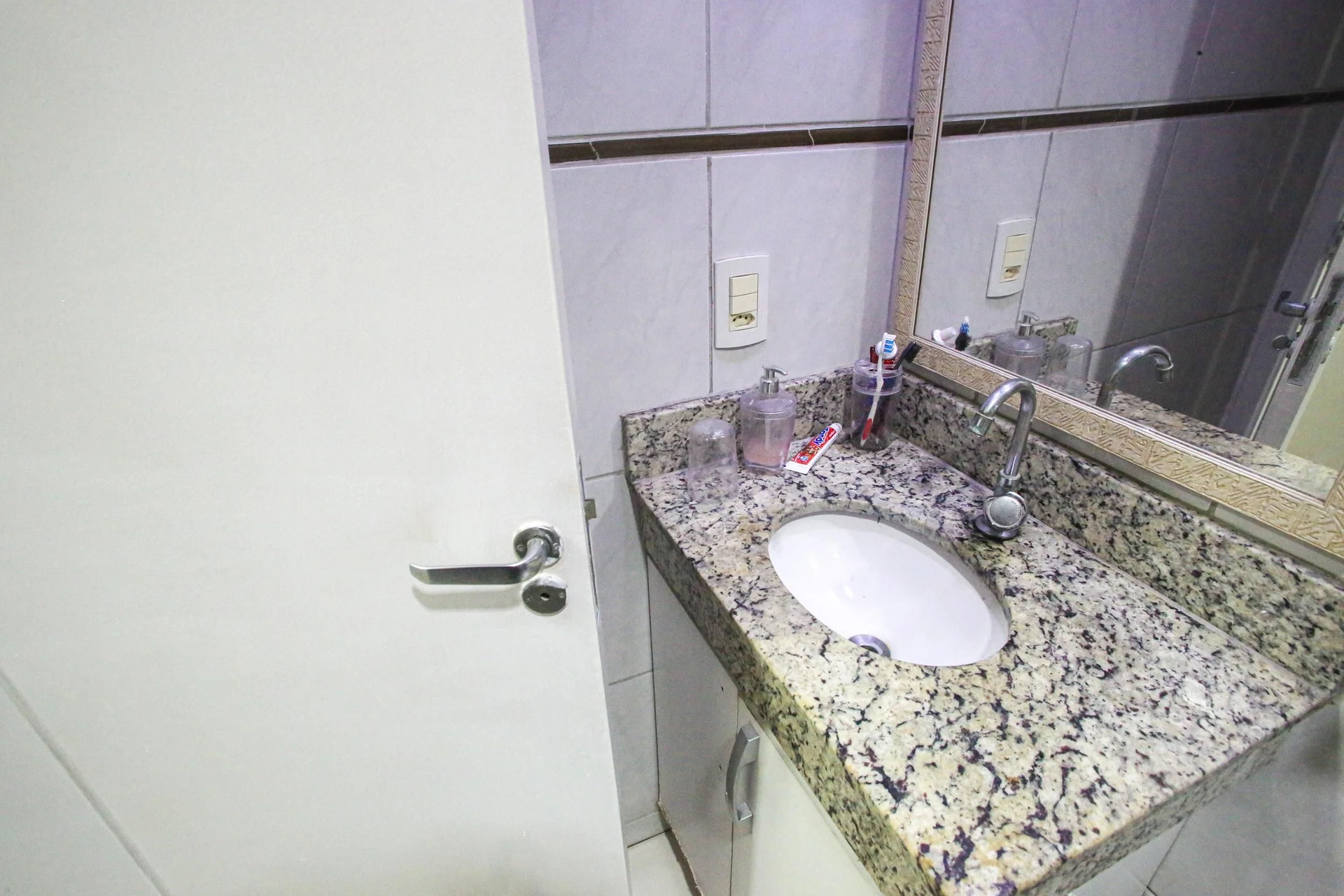 Home office in a 2-bedroom apartment, 54 m² — photo 33
