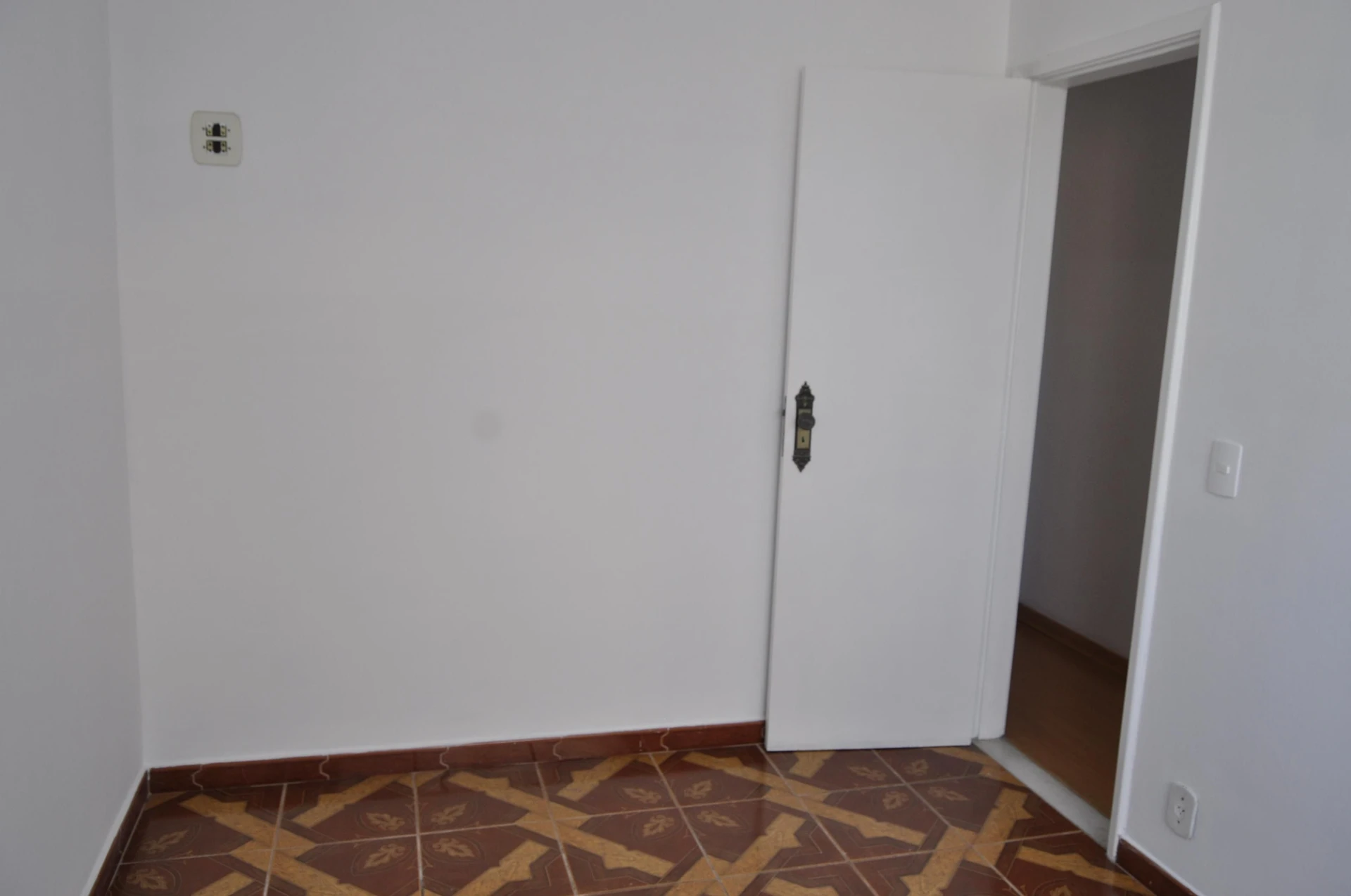 Rental apartment with 2 bedrooms and 1 parking spot — photo 28