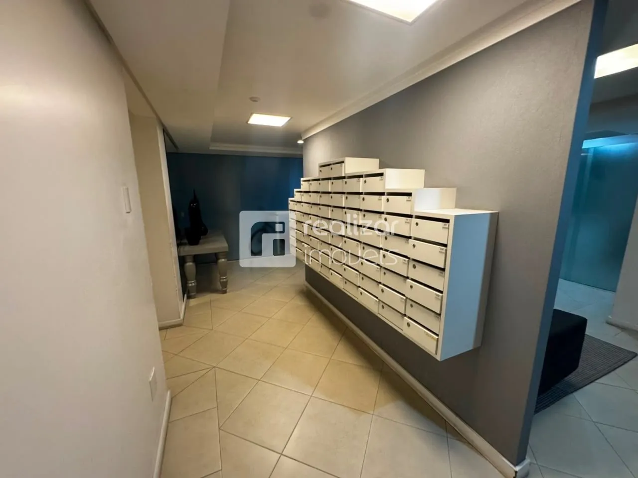 3-bedroom apartment with a built-in balcony grill — photo 18