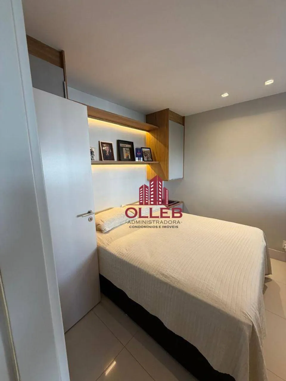 Furnished apartment with 4 bedrooms and an enclosed balcony — photo 9