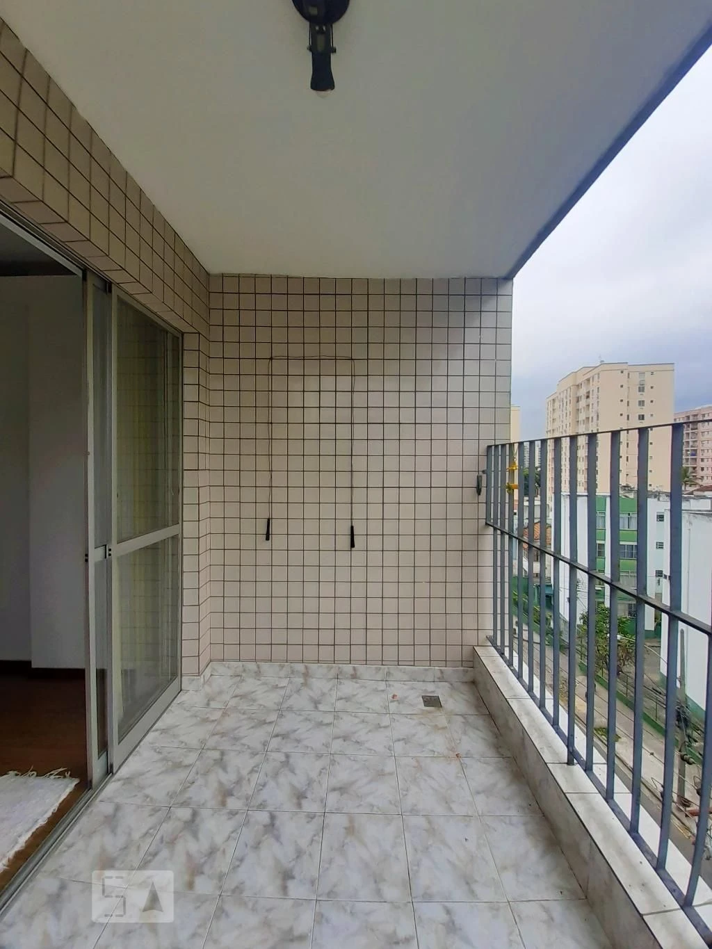 2-bedroom apartment with a mountain view in Rio de Janeiro — photo 3