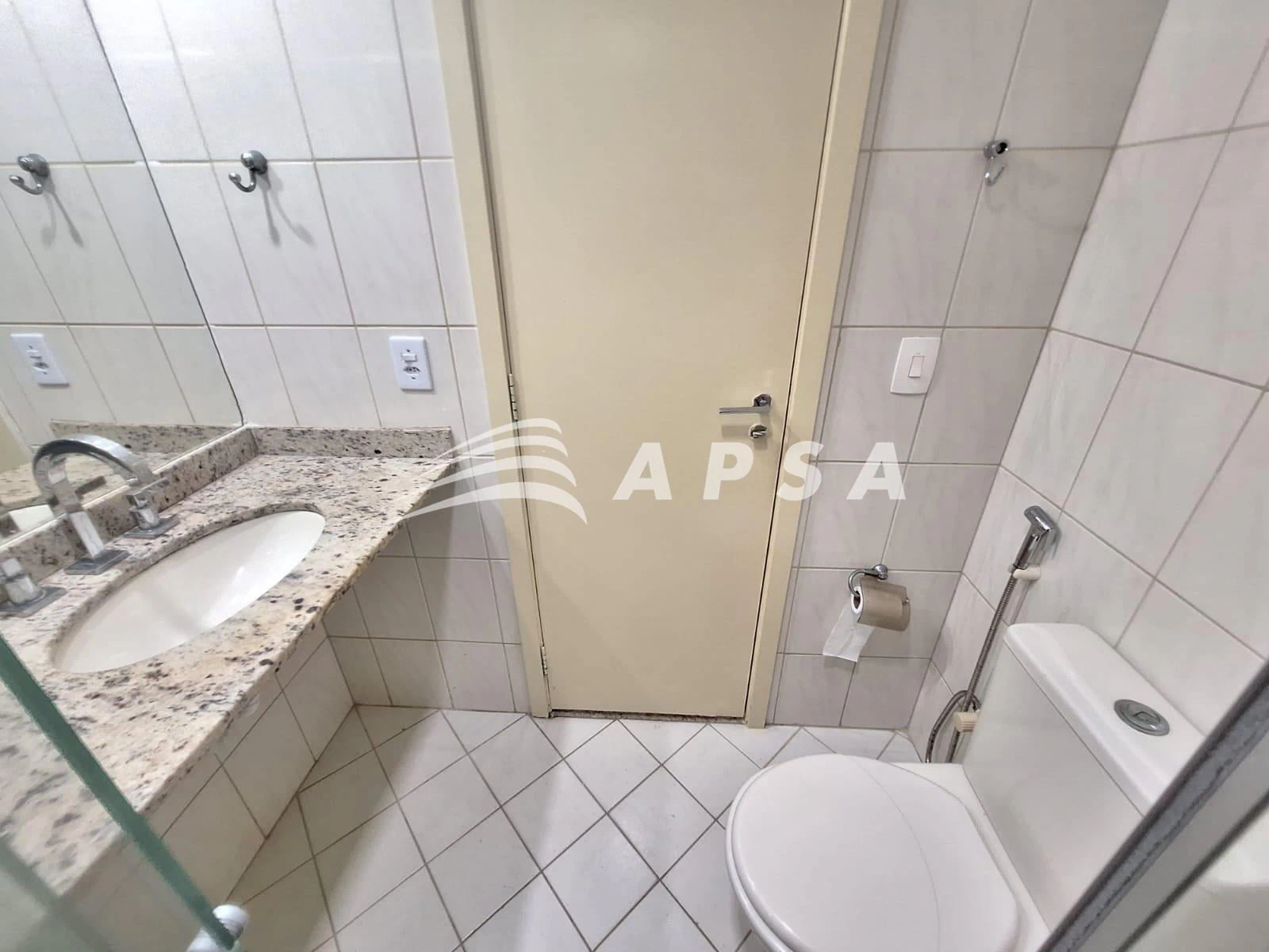 2-bedroom apartment with 75 m² and a balcony — photo 9