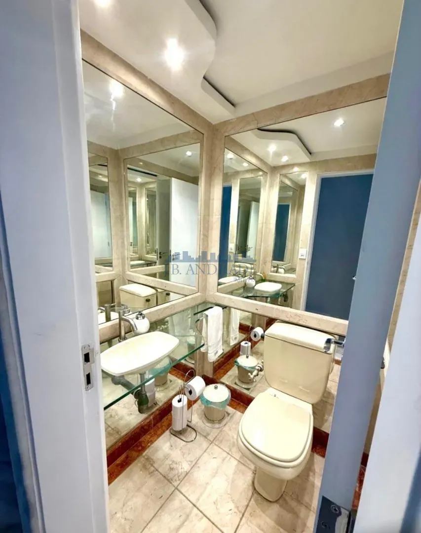 4-bedroom apartment with a water view in Rio de Janeiro — photo 11