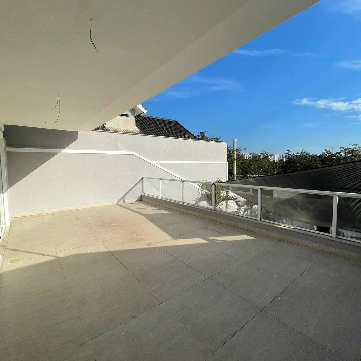 House with 5 en-suite bedrooms and 400 m² — photo 14