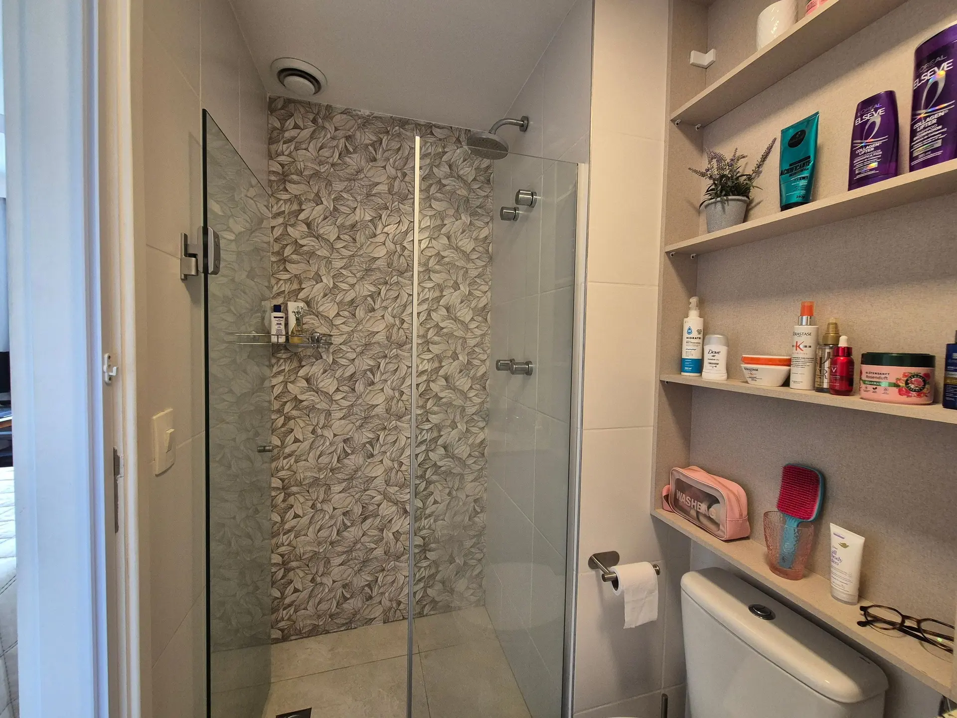 2 quartos e janelas do piso ao teto: apartamento de 82 m² — photo 4