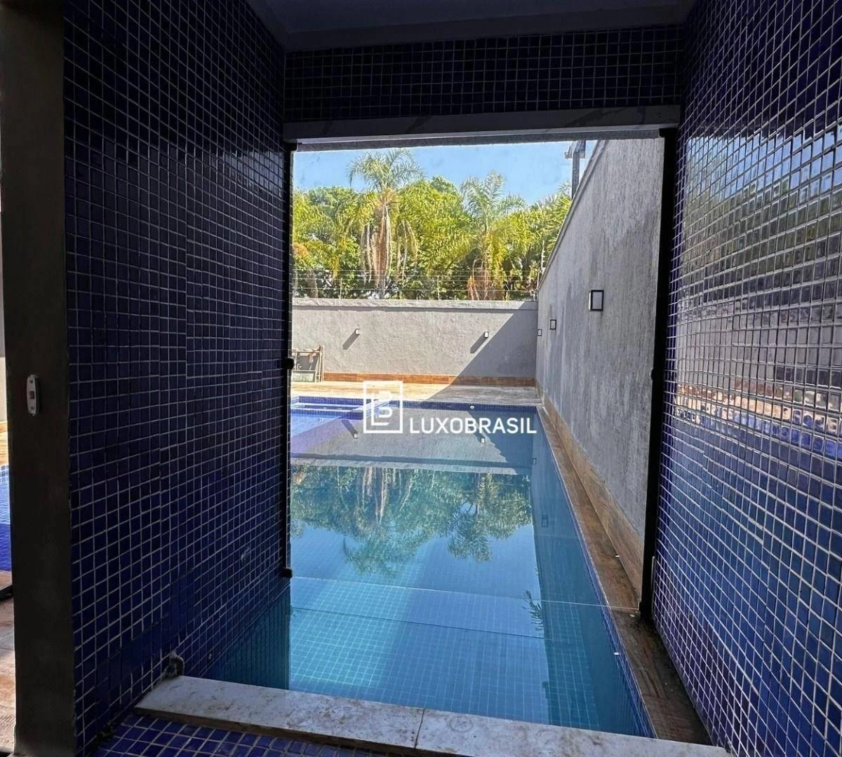 House with 7 bedrooms and 700 m², gas kitchen — photo 41