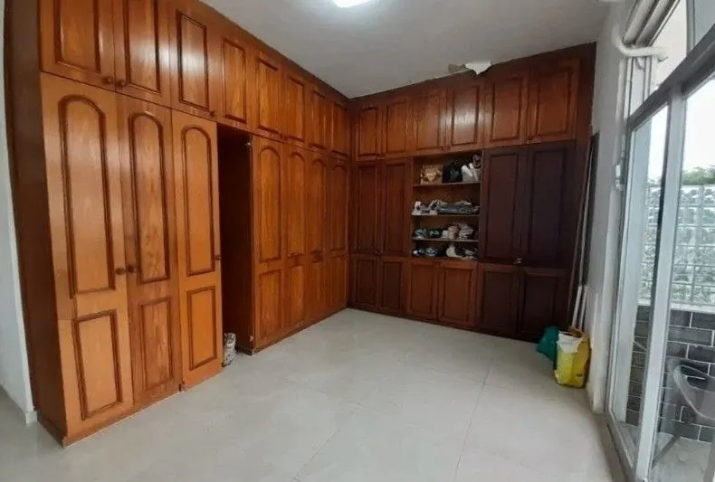 Furnished 185 m² apartment with 3 bedrooms — photo 8