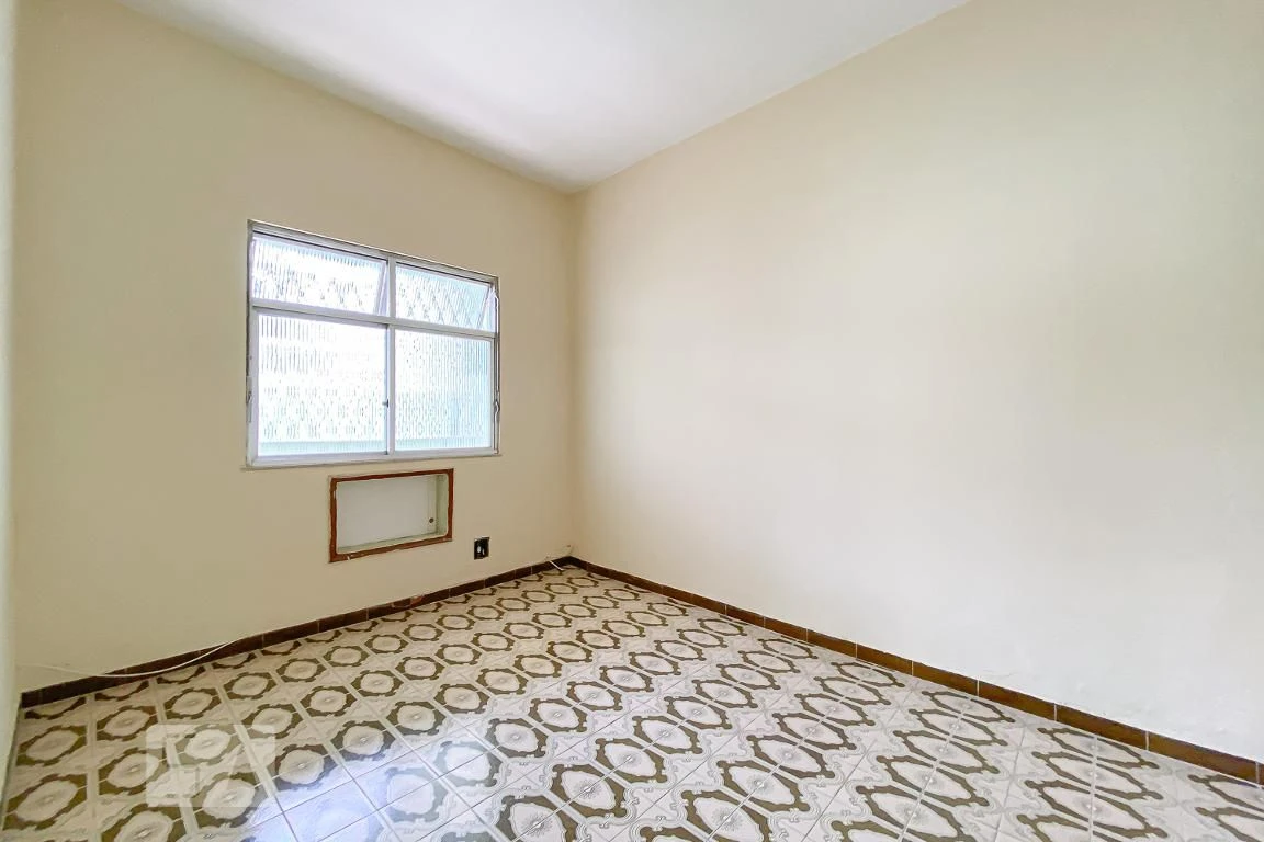 Rental house with 2 bedrooms and 1 bathroom — photo 34