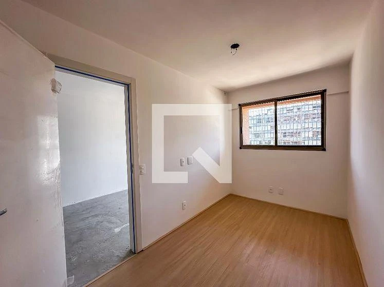 Apartment, 55 m², with a glass-enclosed balcony — photo 28