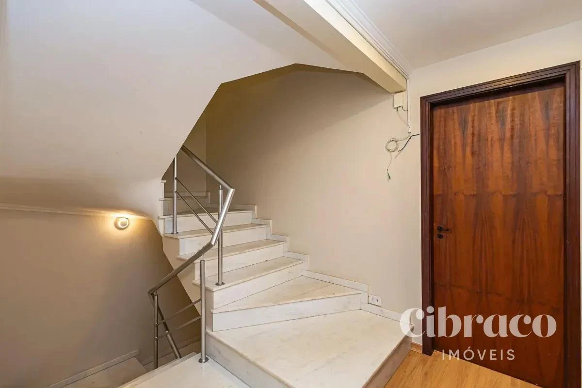 Ванна та 4 спальні: будинок 327 м² — photo 7