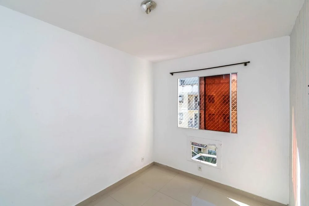 Apartamento de 2 quartos em condomínio com piscina — photo 31