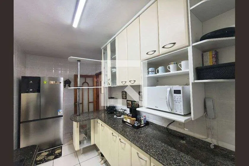 Furnished 120 m² apartment with 3 bedrooms — photo 11