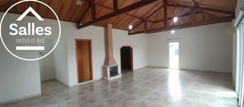 Casa sem mobília com 4 quartos, 5 banheiros e varanda — photo 34