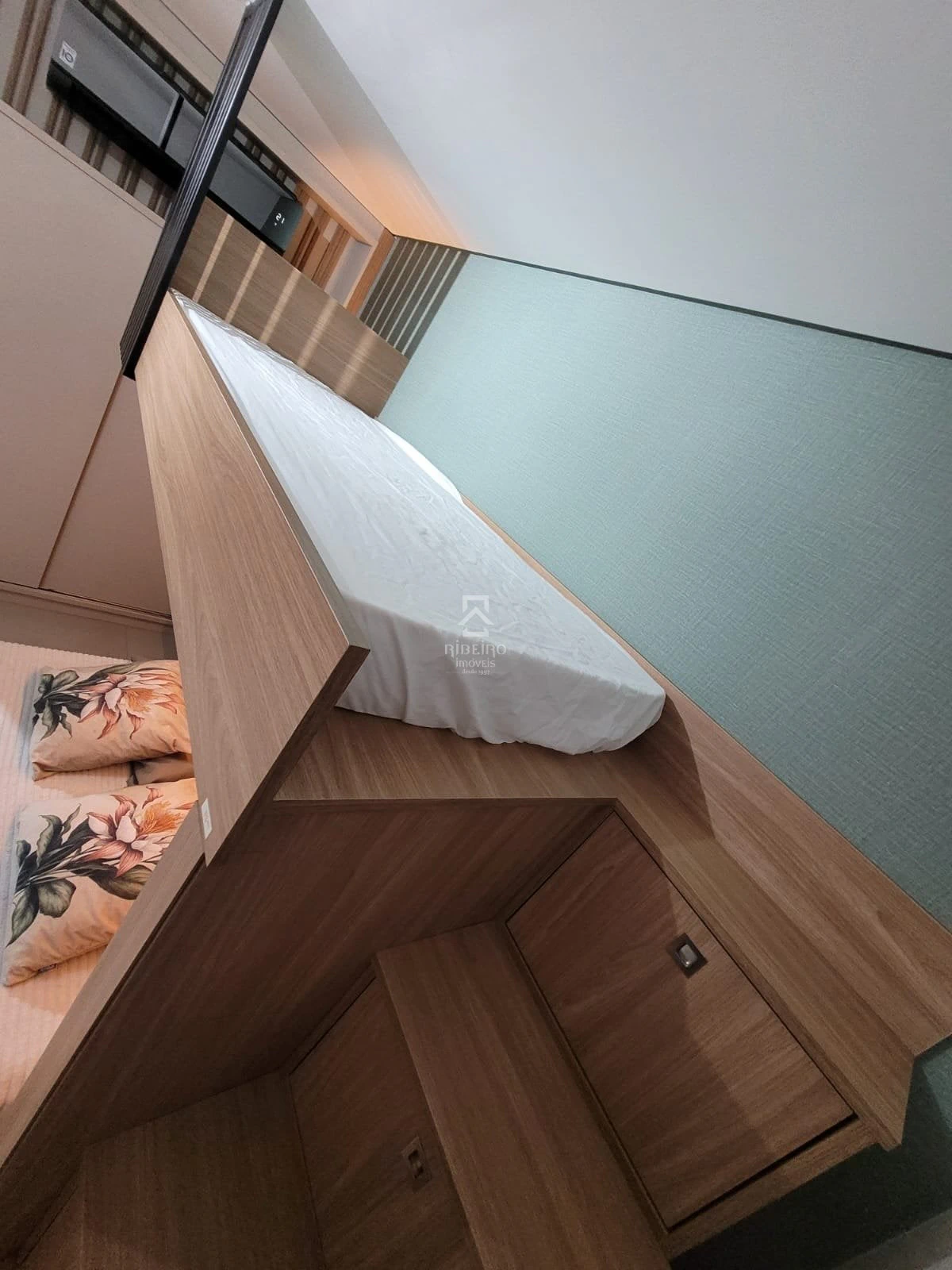 One-bedroom apartment with a home office in Curitiba — photo 8