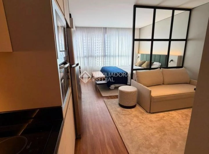 Studio mobiliado de 30 m² com cozinha integrada — photo 6