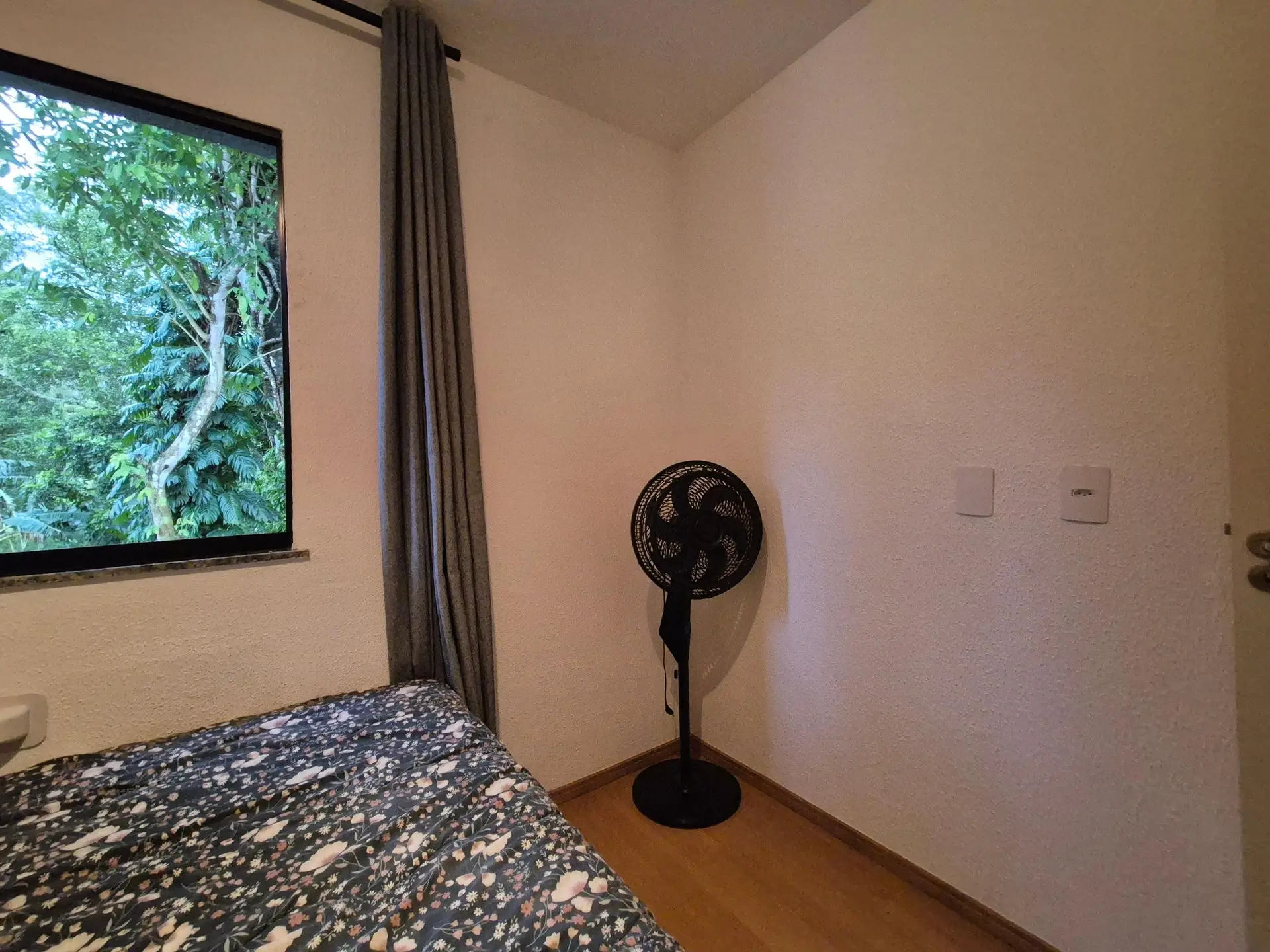 Casa de 55 m² com vista para as montanhas e jardim — photo 17