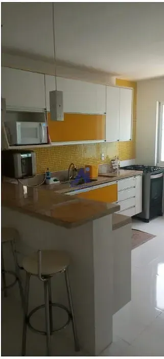 Furnished triplex house with 3 bedrooms and 4 bathrooms — photo 4