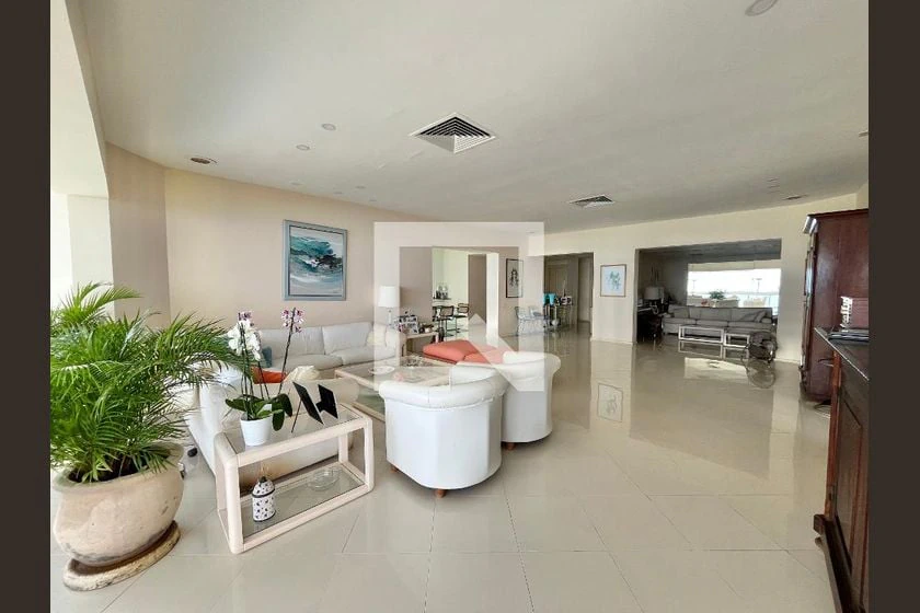 Apartment, 450 m², with a glass-enclosed balcony — photo 15