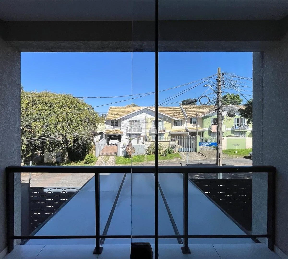 3-bedroom house with a grill on the balcony in Curitiba — photo 29