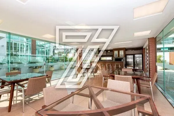 Furnished 3-bedroom apartment on the 13th floor — photo 33