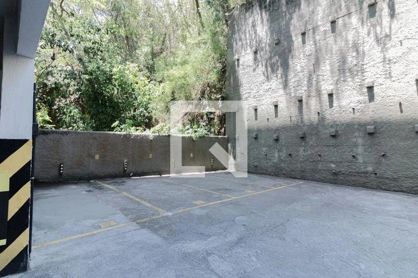 Rental apartment with 100 m², 3 bedrooms and 3 baths — photo 47