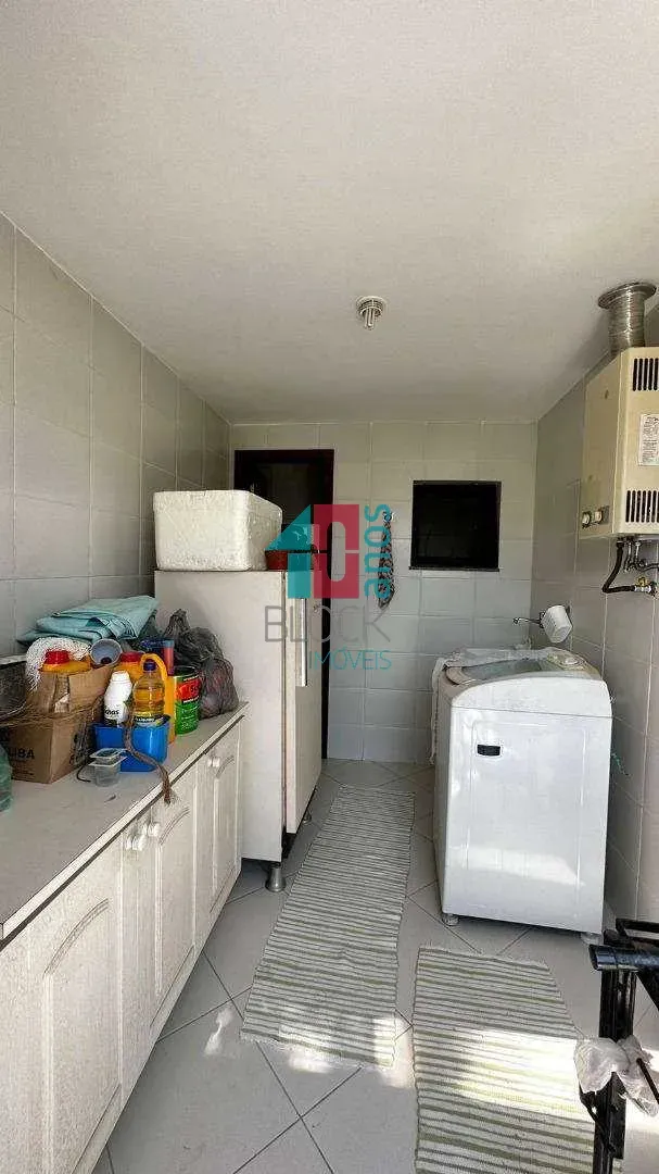 Washing machine in a 2-bedroom apartment, 208 m² — photo 6