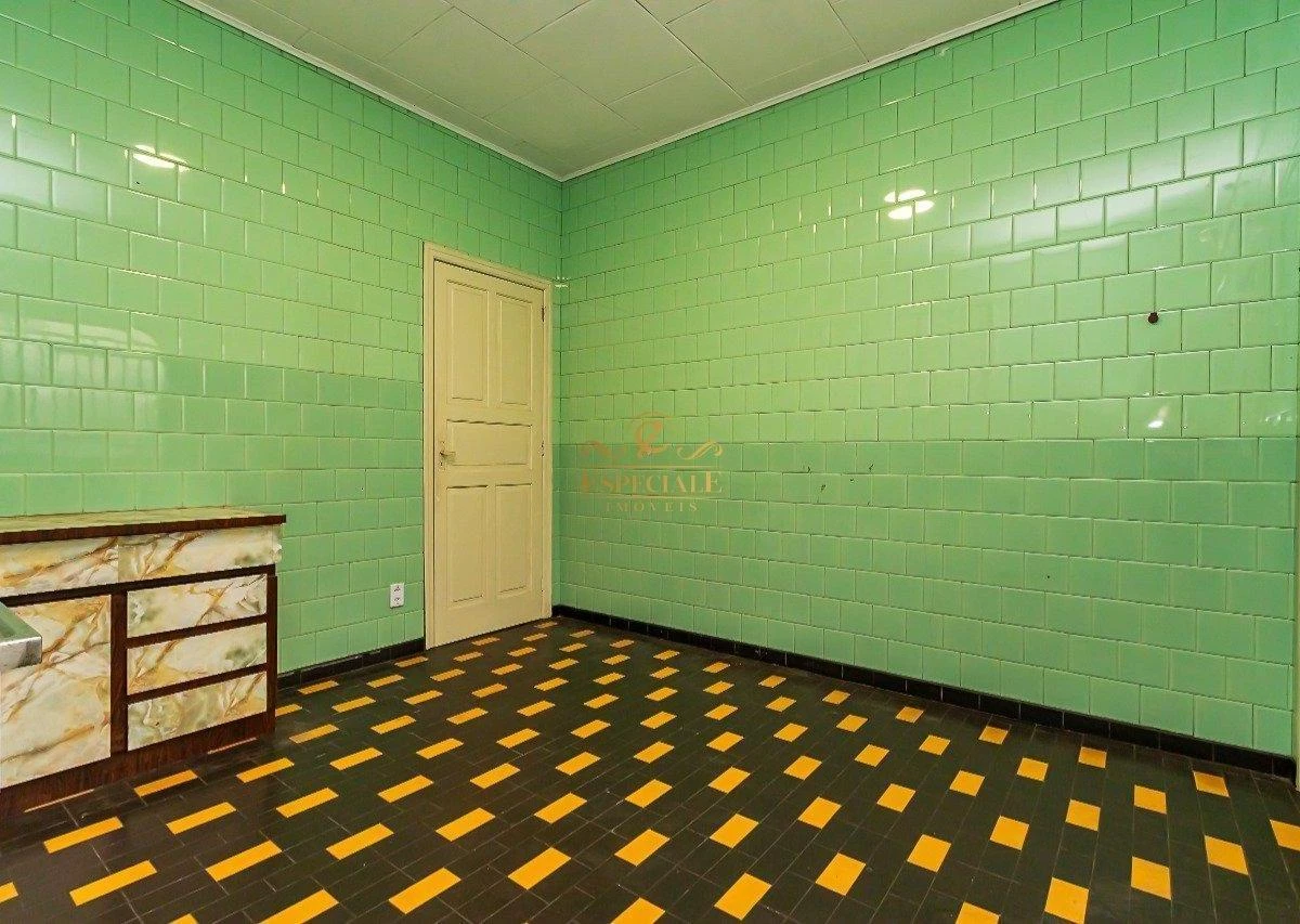 Bañera y 3 dormitorios: casa de 145 m² — photo 8