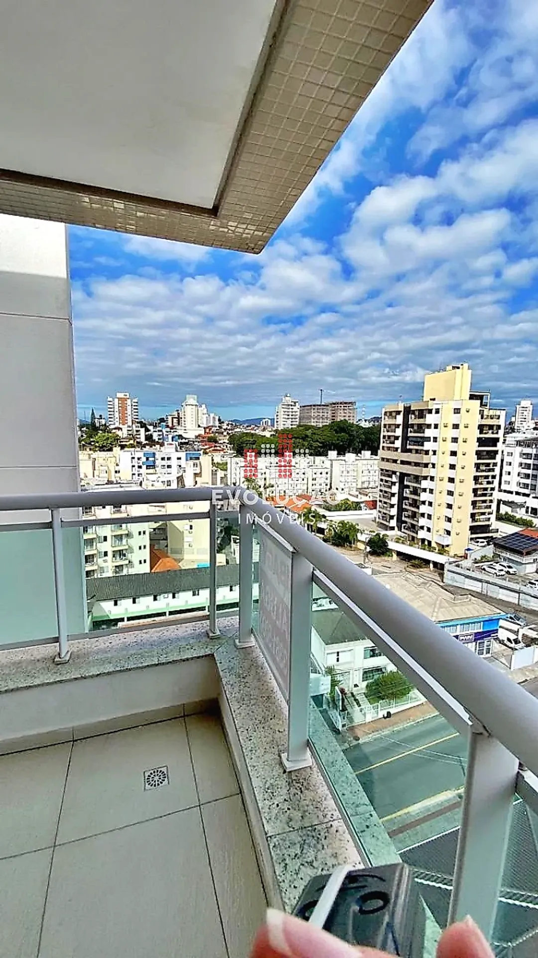 Apartamento de 3 dormitorios de 85 m² con balcón y parrilla — photo 10