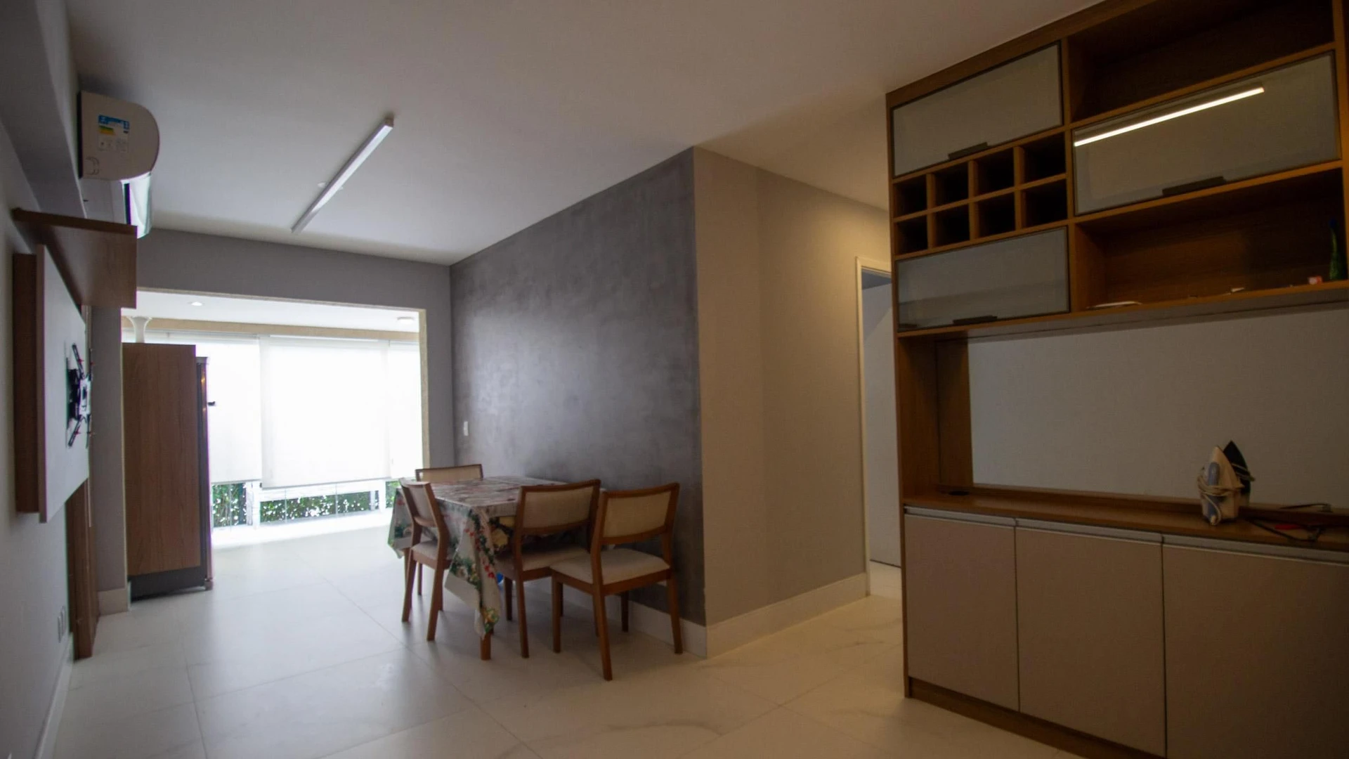 Casa de 3 dormitorios con balcón cerrado con vidrio — photo 9