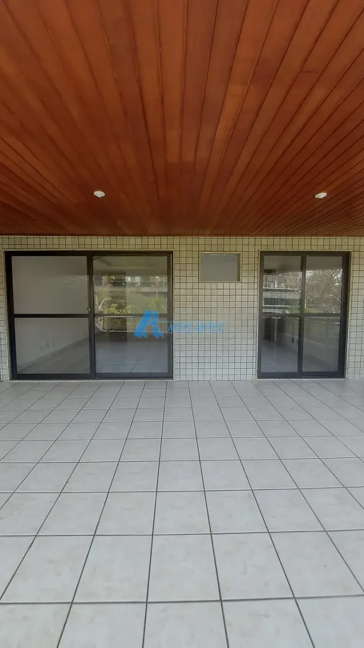 Apartment with 3 bedrooms, 1 bathroom and parking — photo 15
