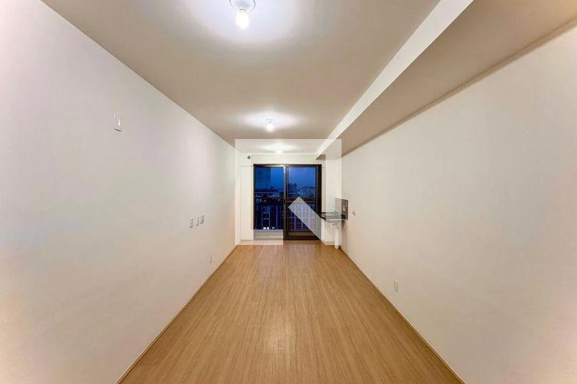 Квартира 29 м² з робочим місцем та балконом із грилем — photo 7