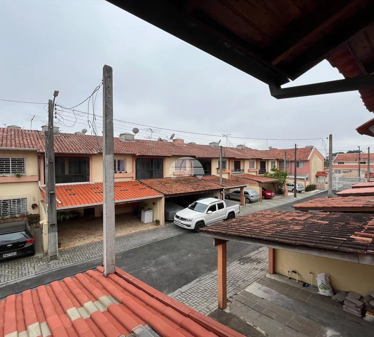 2-bedroom house with a walk-in closet in Curitiba — photo 32