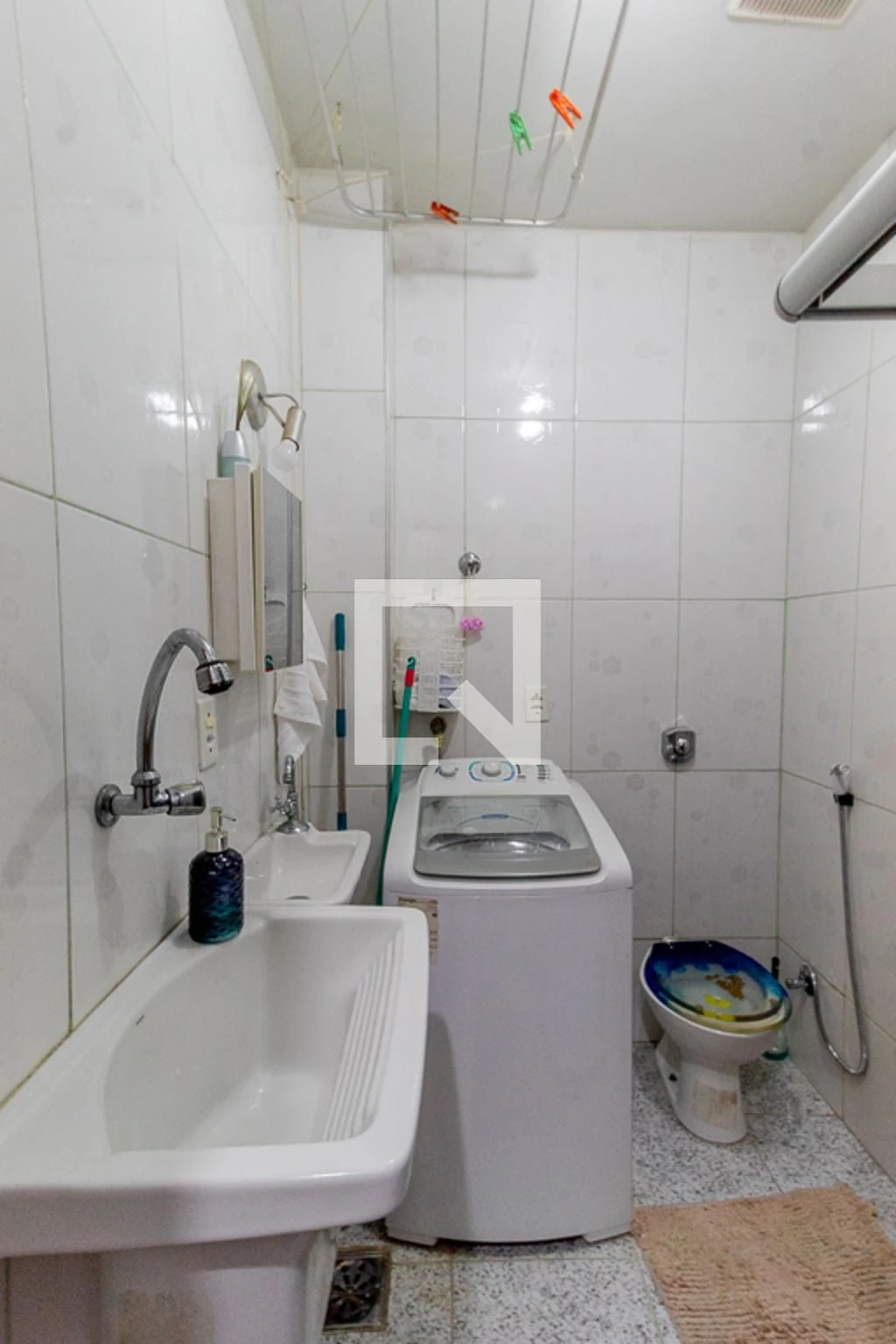 Furnished 1-bedroom apartment with 1 bathroom, no parking — photo 17