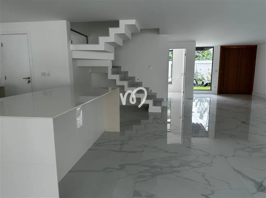 Casa com 4 quartos e 5 banheiros e cozinha integrada — photo 25