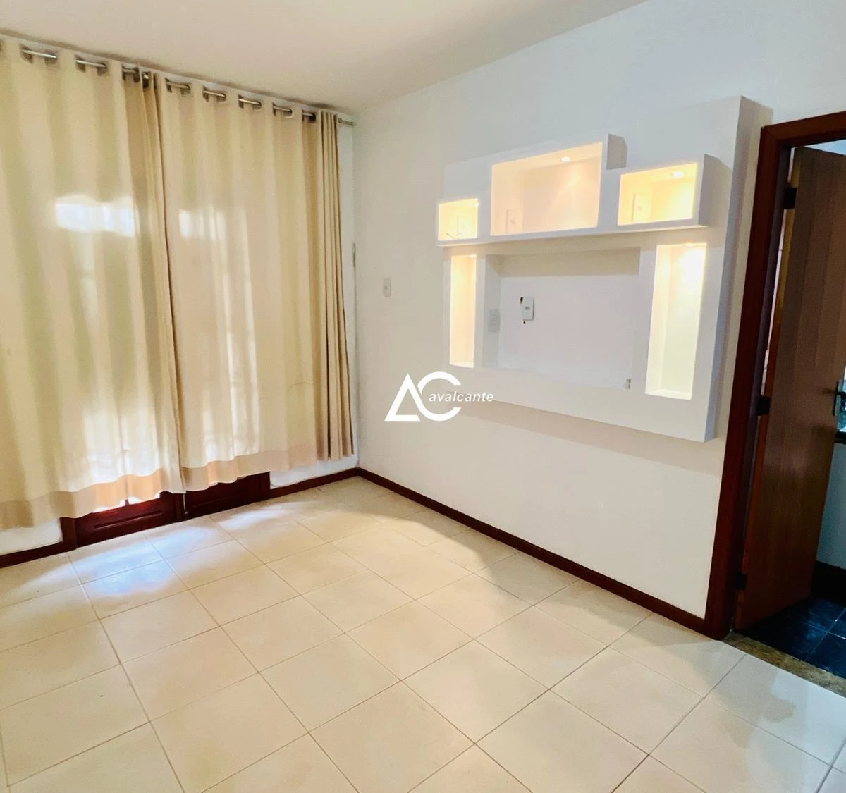 Дом 200 м² с отдельной кухней и 3 парковками — photo 30
