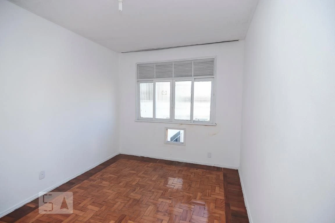 Unfurnished 2-bedroom apartment with maid’s room — photo 16