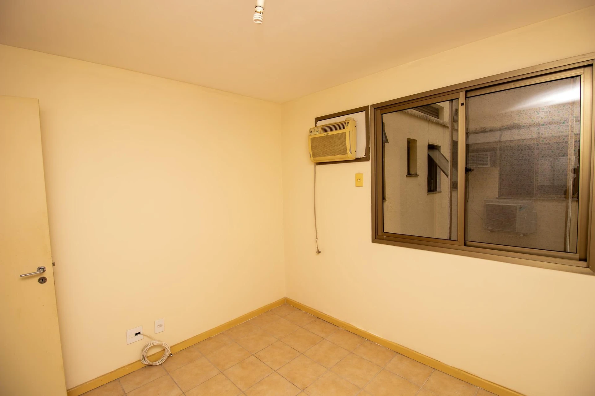3-bedroom apartment, 1 with its own bathroom, 100 m² — photo 15