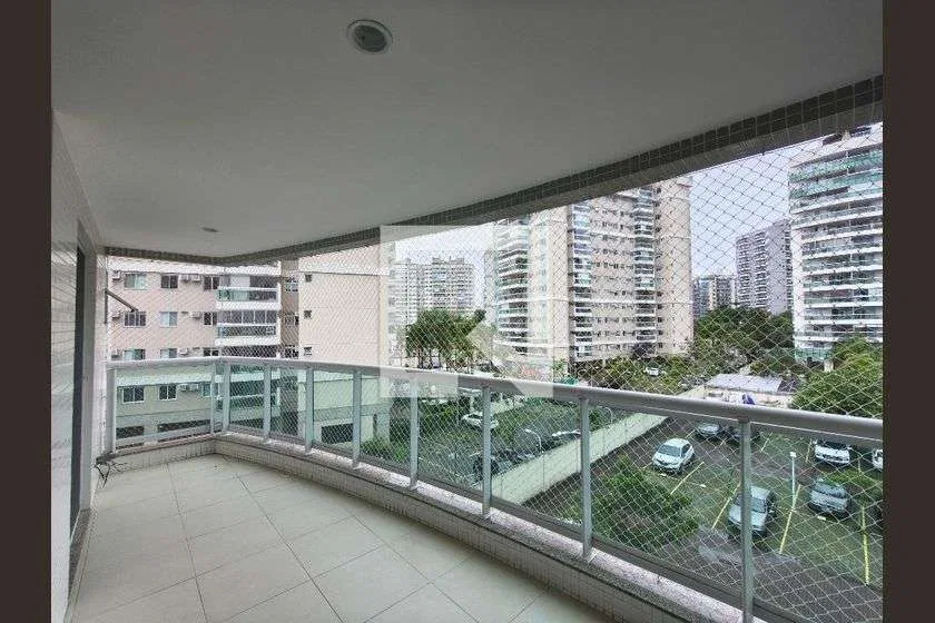 3-bedroom apartment in a building with a sauna — photo 5