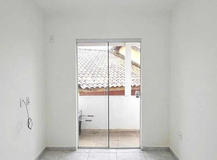 Немеблированная квартира 58 м² с балконом