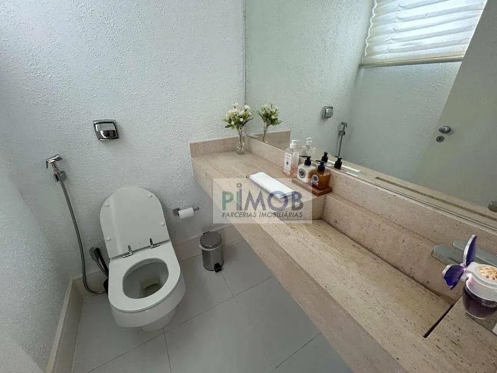 Casa mobiliada com 3 quartos e 5 banheiros, 550 m² — photo 25
