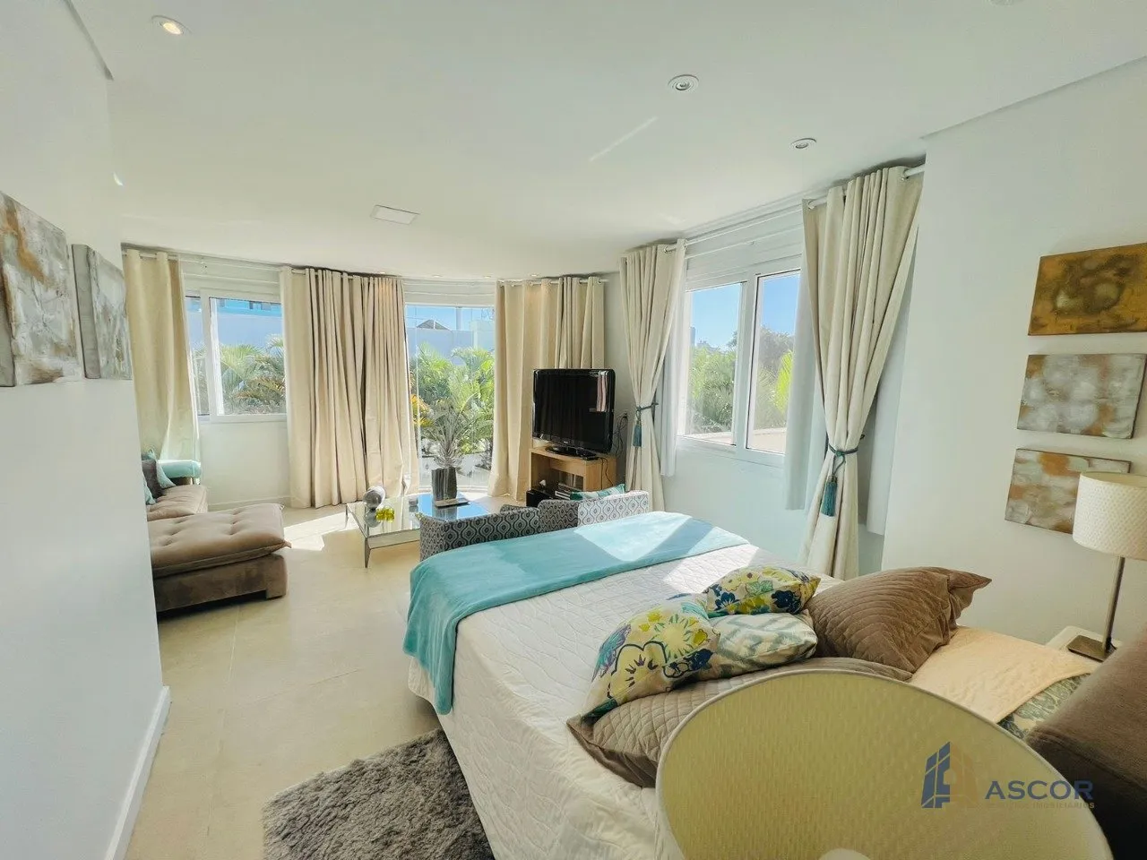 Furnished house with 7 bedrooms and open kitchen — photo 14