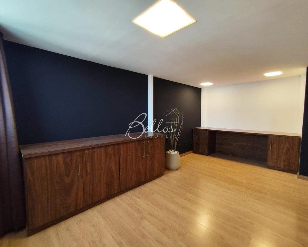Furnished apartment, 90 m², with floor-to-ceiling windows — photo 2