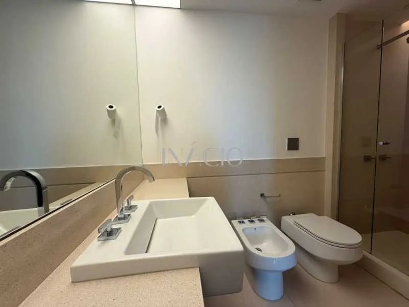 Water view in a 4-bedroom apartment, 380 m² — photo 5