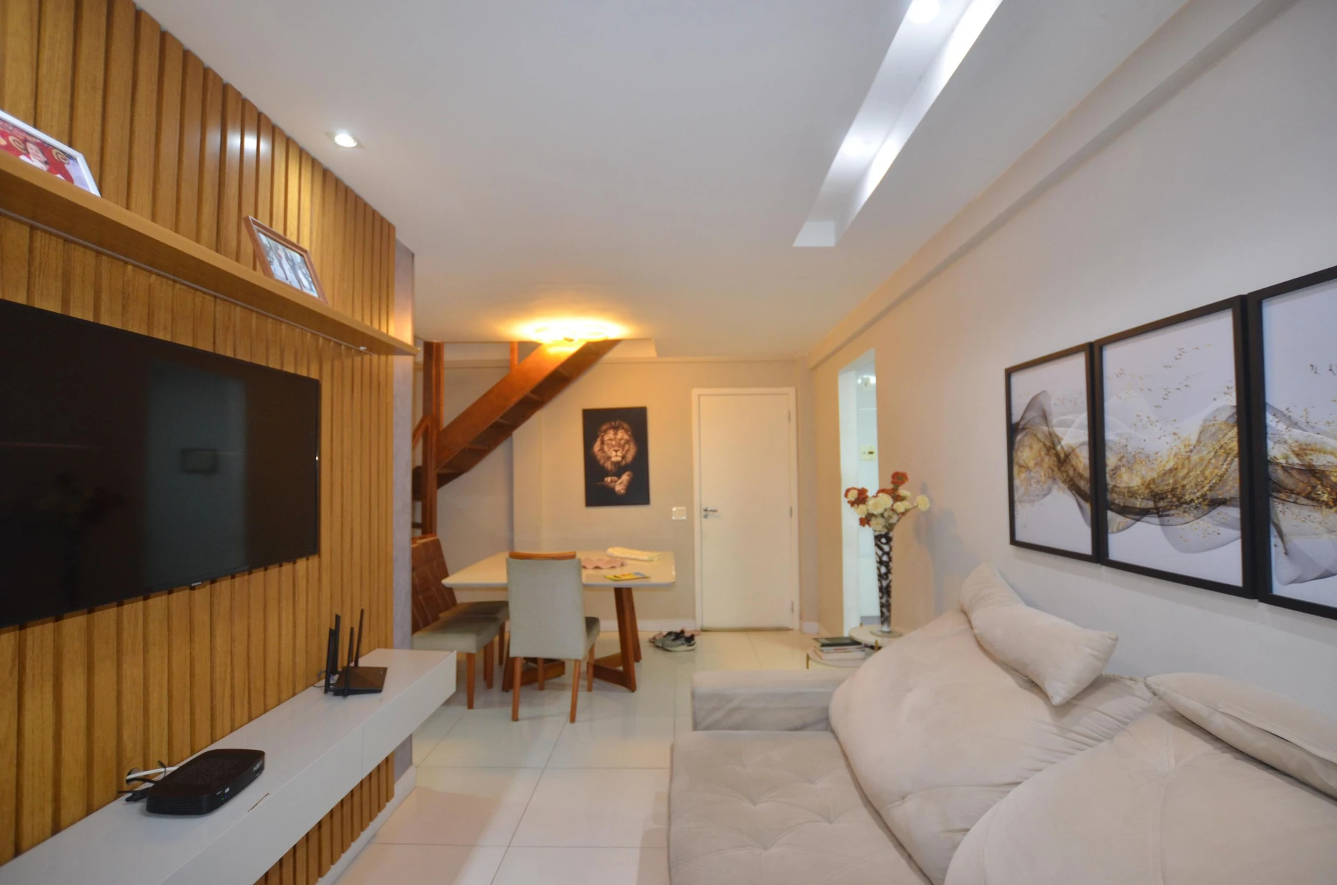 Apartment, 128 m², with a mountain view
