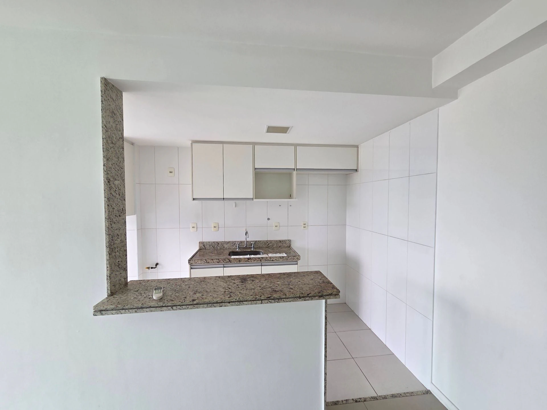 2-bedroom apartment with a mountain view in Rio de Janeiro — photo 10