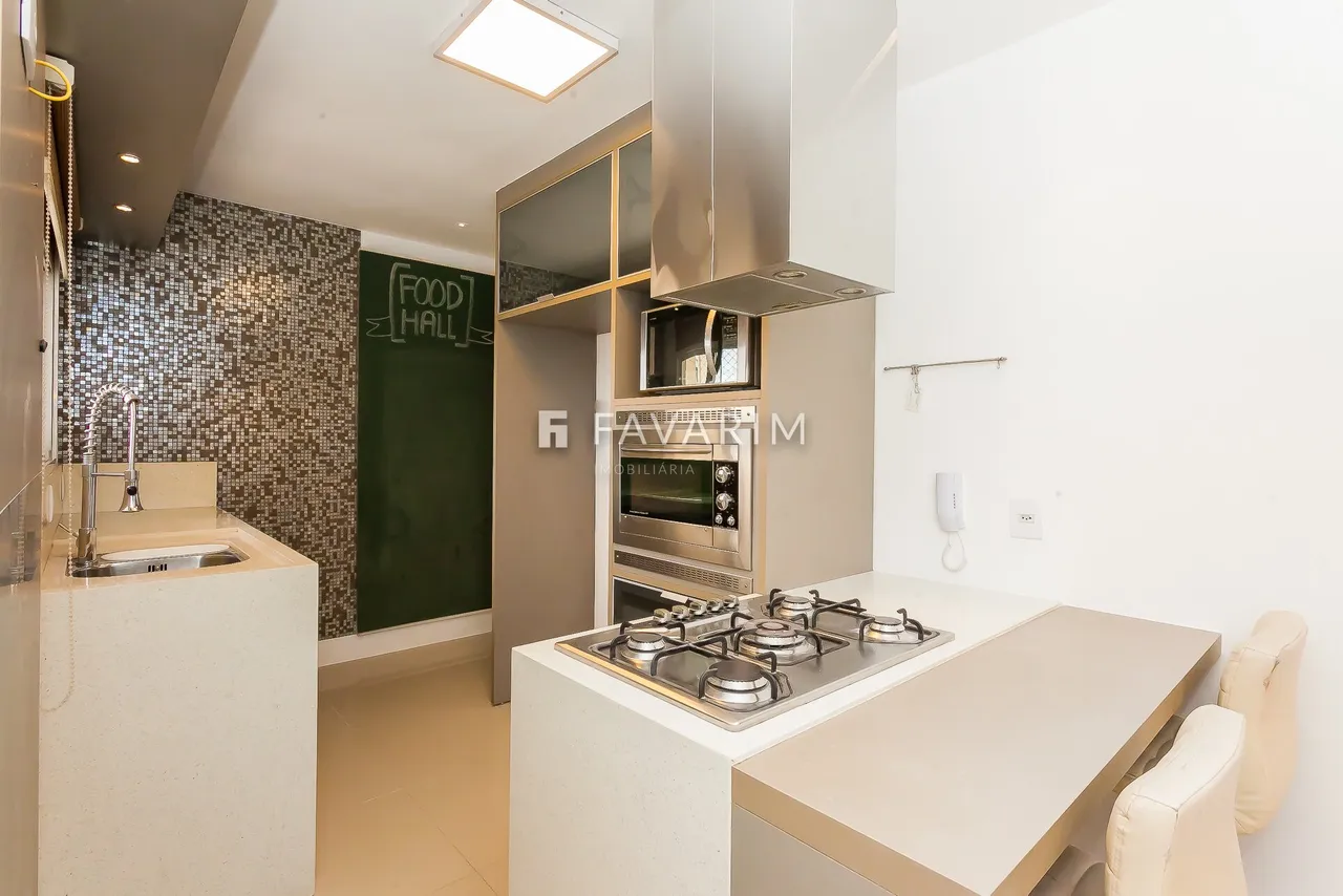 3-bedroom apartment with 2 parking spaces 195 m² — photo 15