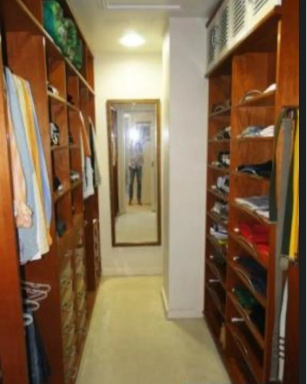 Apartamento mobiliado com 4 quartos e 5 banheiros — photo 11