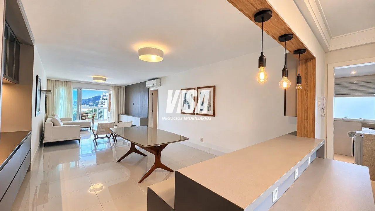 Apartment on the 17th floor with floor-to-ceiling windows — photo 36
