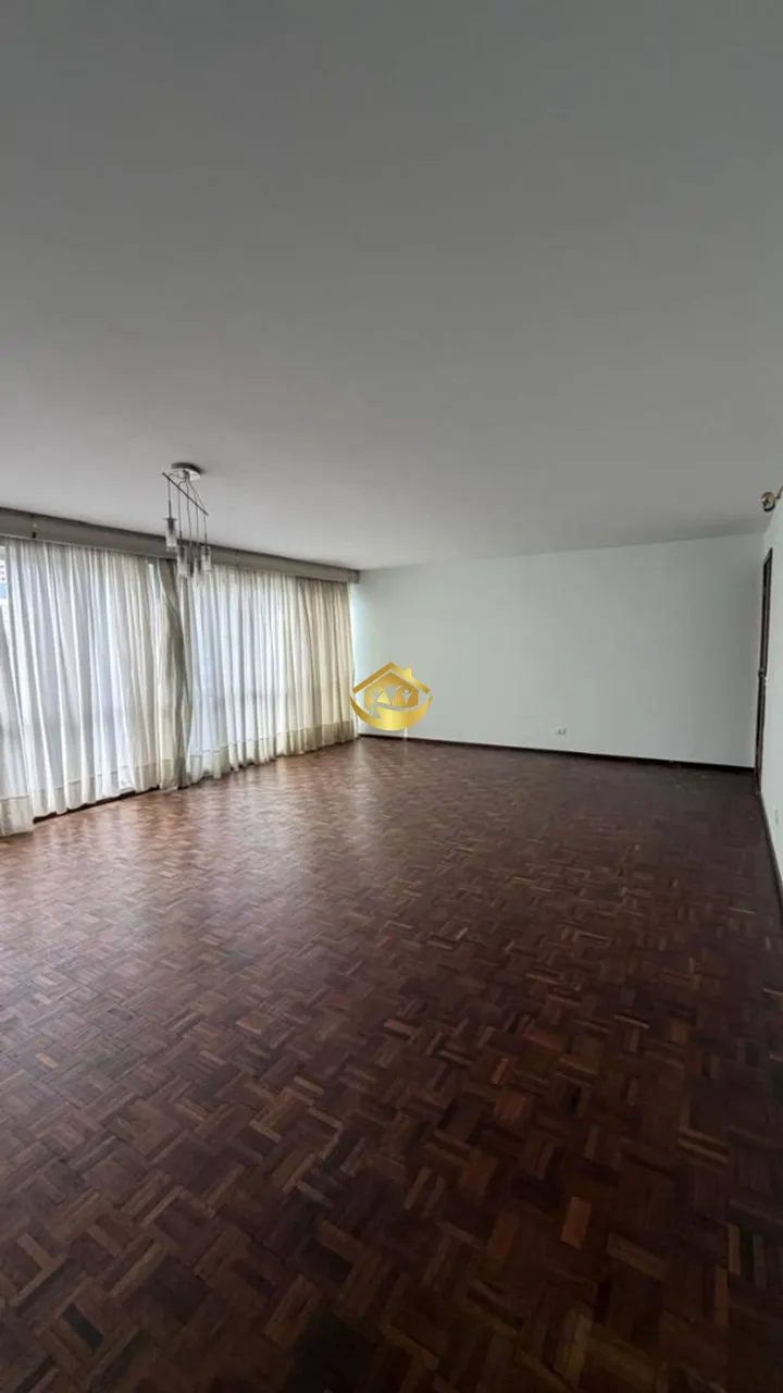 Квартира 194 м² з 2 спальнями та 1 ванною при спальні — photo 3