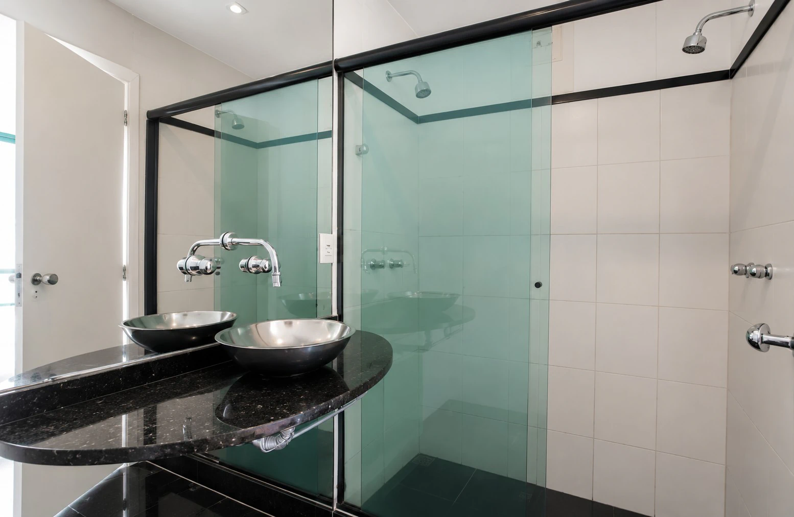 Apartamento com 2 quartos, terraço e 2 vagas — photo 13